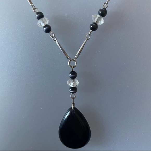 Alluring Black silver clear beaded teardrop pendant Goth fairy emo dark - Picture 2 of 4